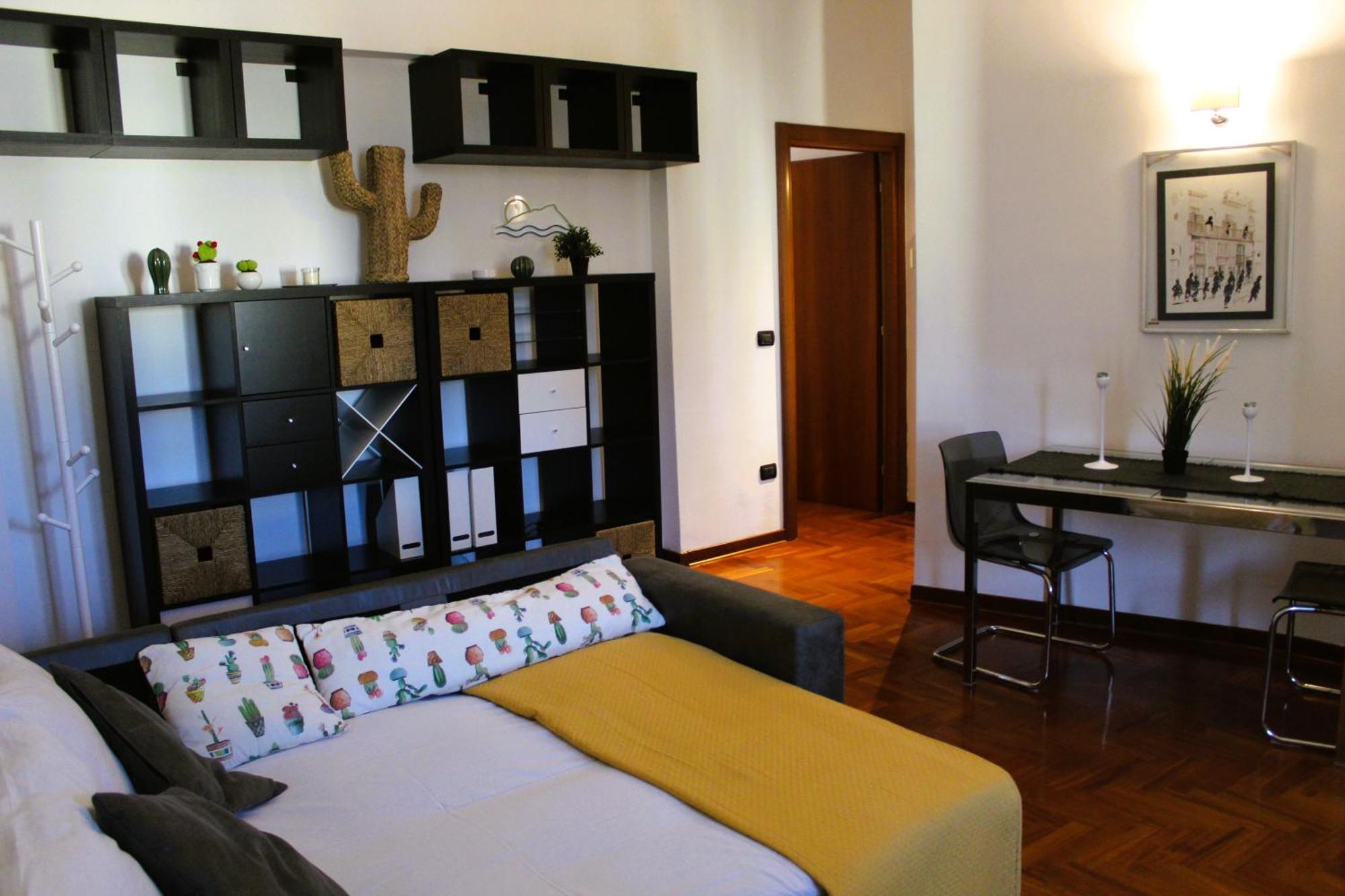 Cactus - Centro Storico Spanish Apartment